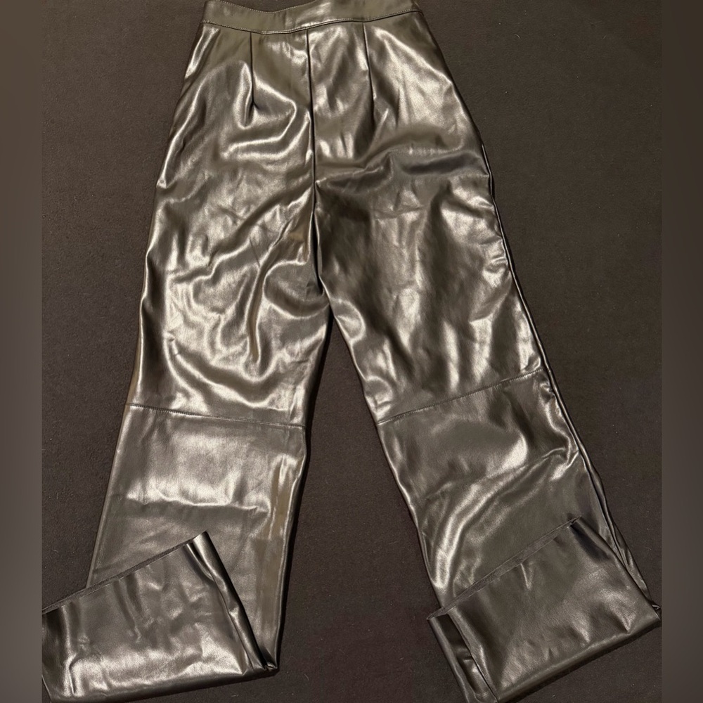 Guess Women's Jet Black Faux Leather Vixen Pants Size XS NWT